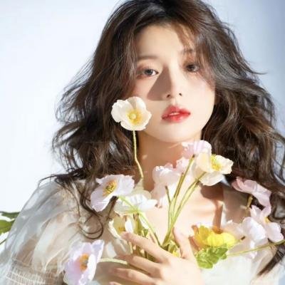 蜡笔小新:小白的屁屁炸弹